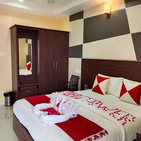 John Towers Hotel Тирунелвели Екстериор снимка