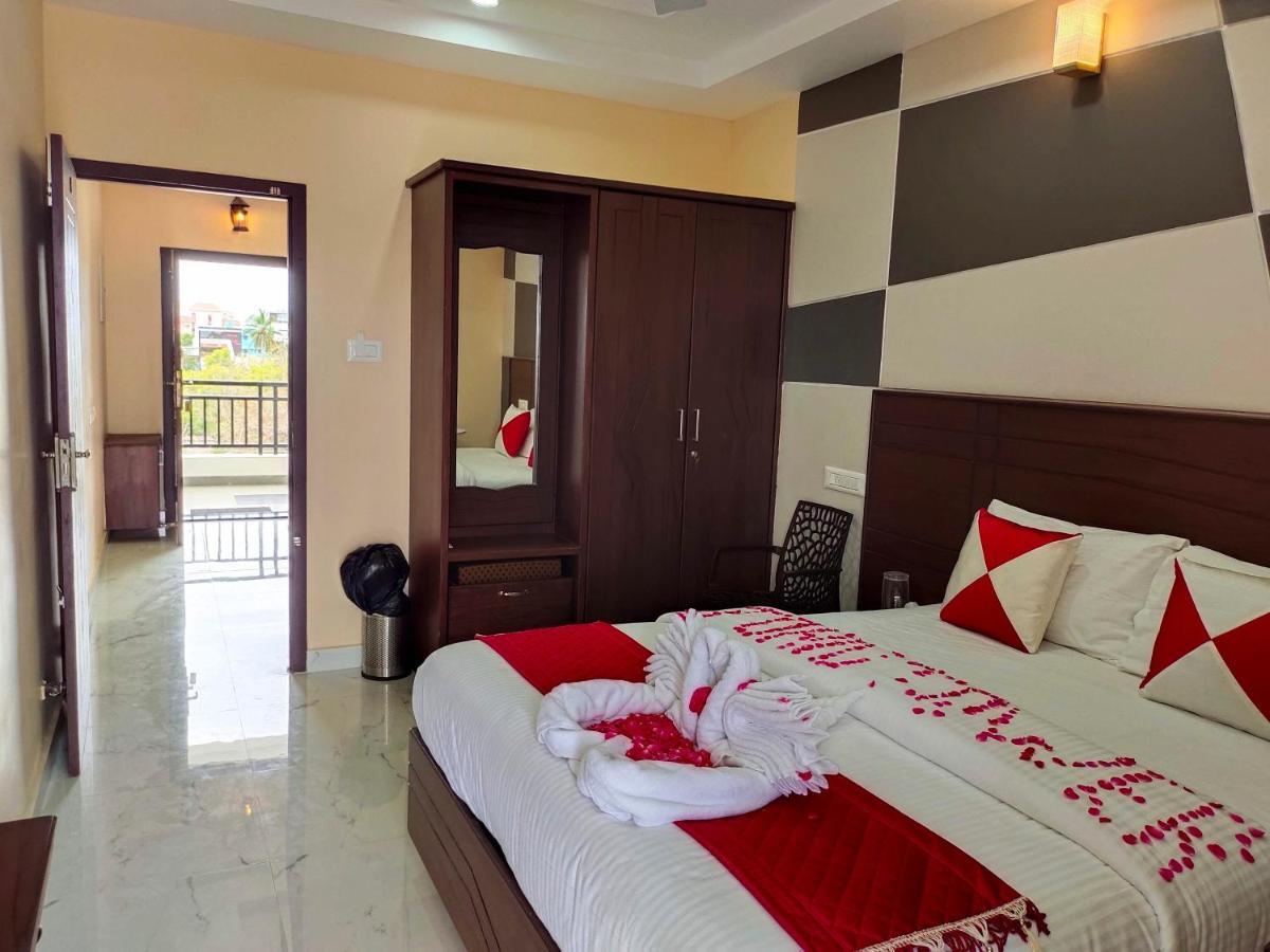 John Towers Hotel Тирунелвели Екстериор снимка